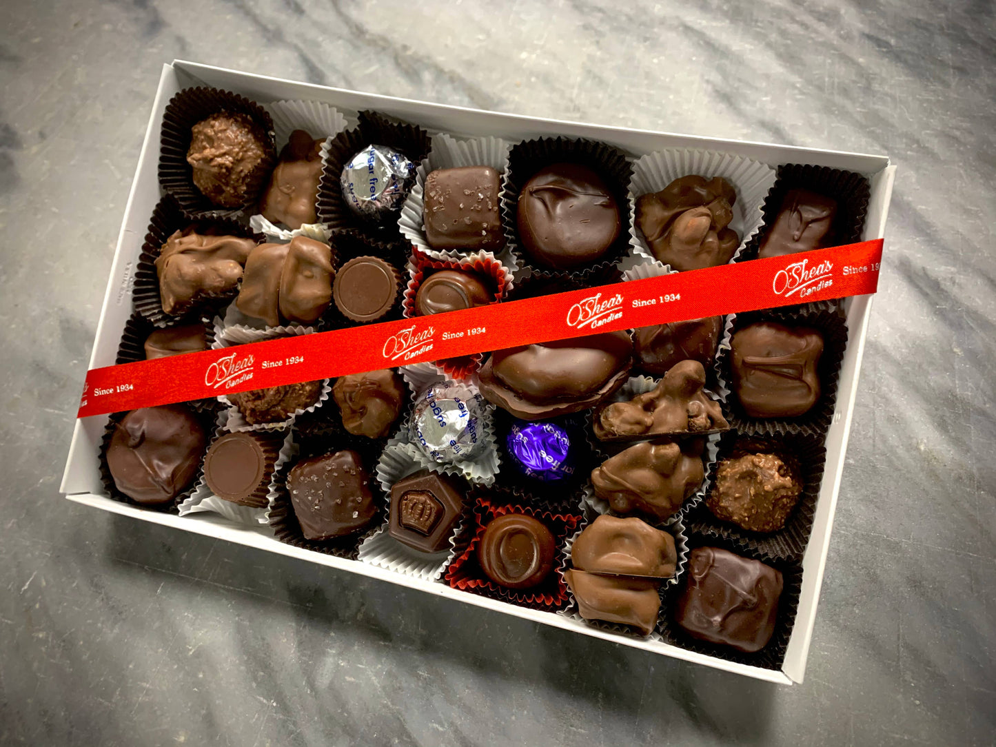 1lB Sugarfree Deluxe Assortment Gift Box